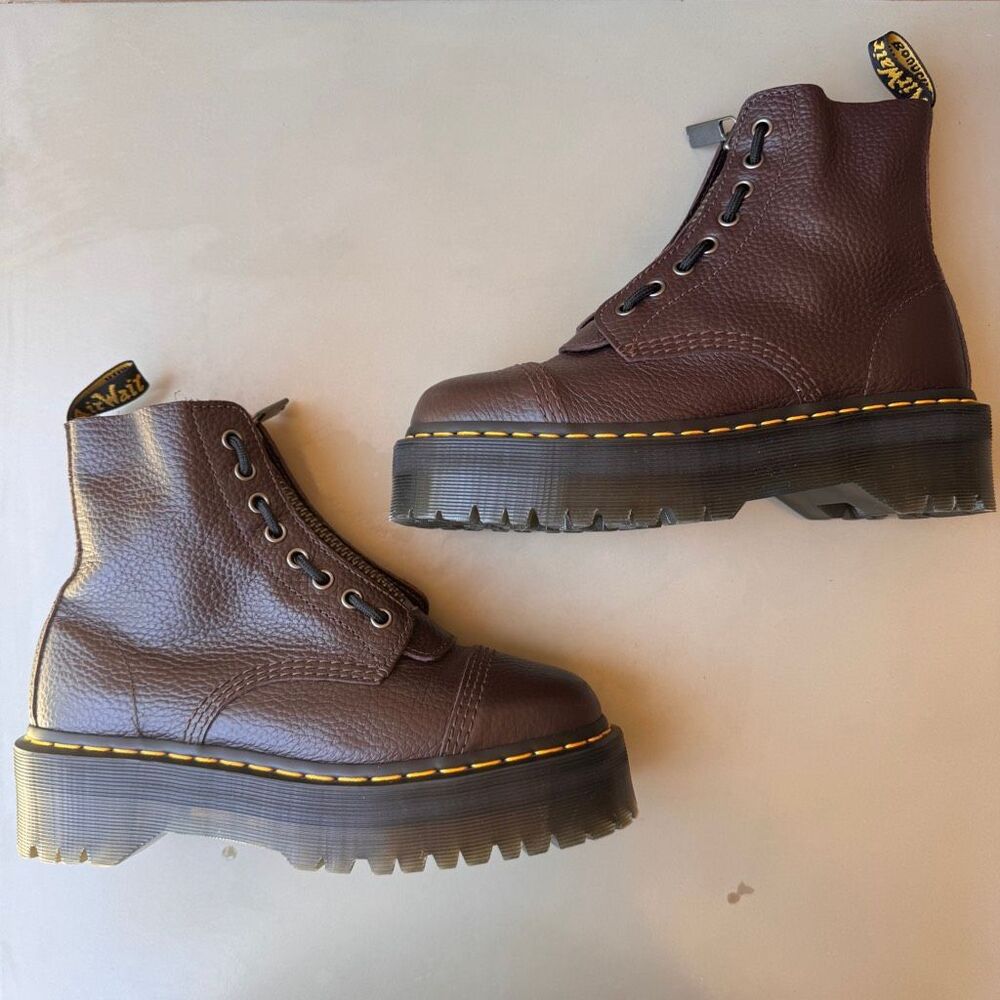 Dr. Martens Sinclair Boot Women 8US/39EU Dark Brown Milled Napa Leather Platform - Picture 7 of 14